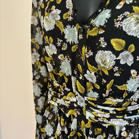 💙17 Zara Floral Blouse - Picture 5 of 10